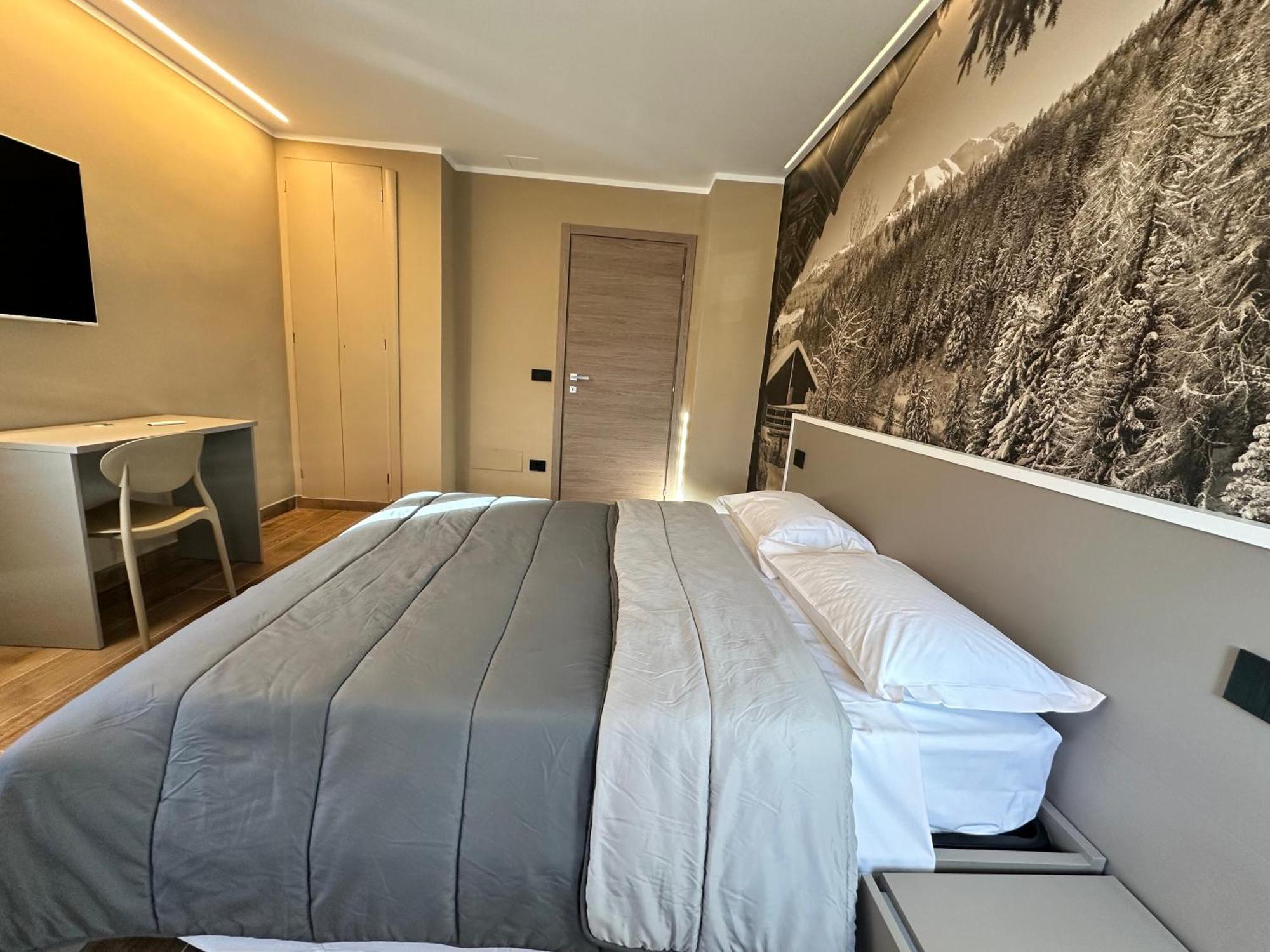 Aosta Center Holidays Apartments Exterior foto